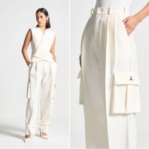 Manière De Voir Tailored Pleated Cargo Trousers Cream Size 6